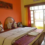 Puja Guest House