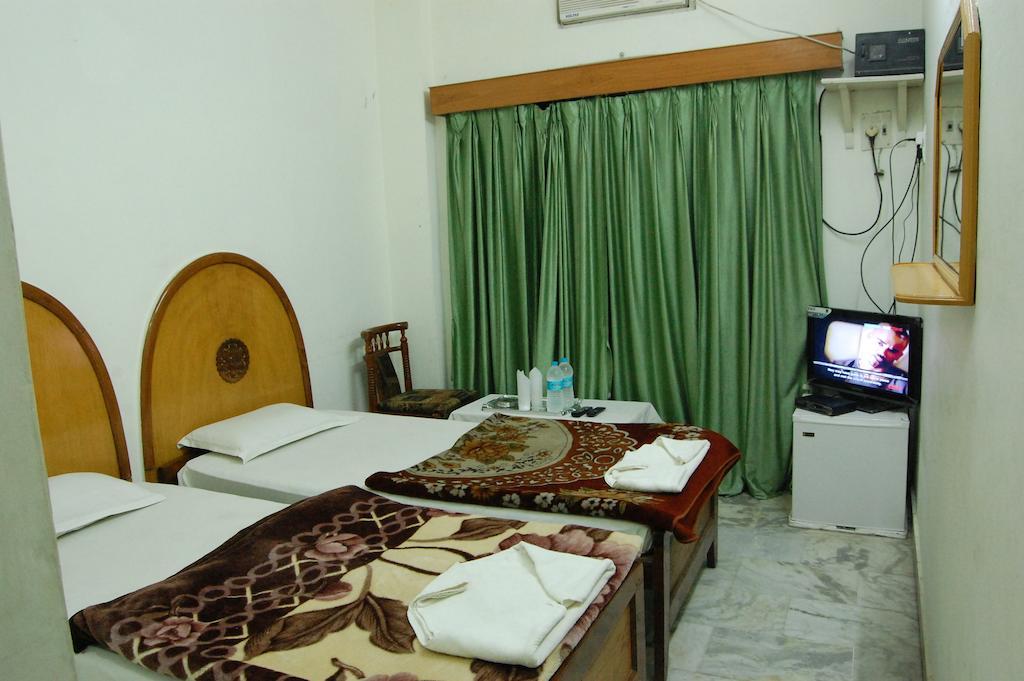 Guest house Puja 2*