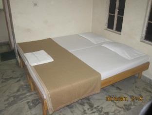 Guest house Puja Varanasi