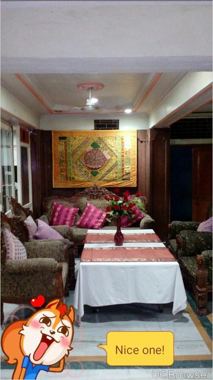 Puja Guest house 2*