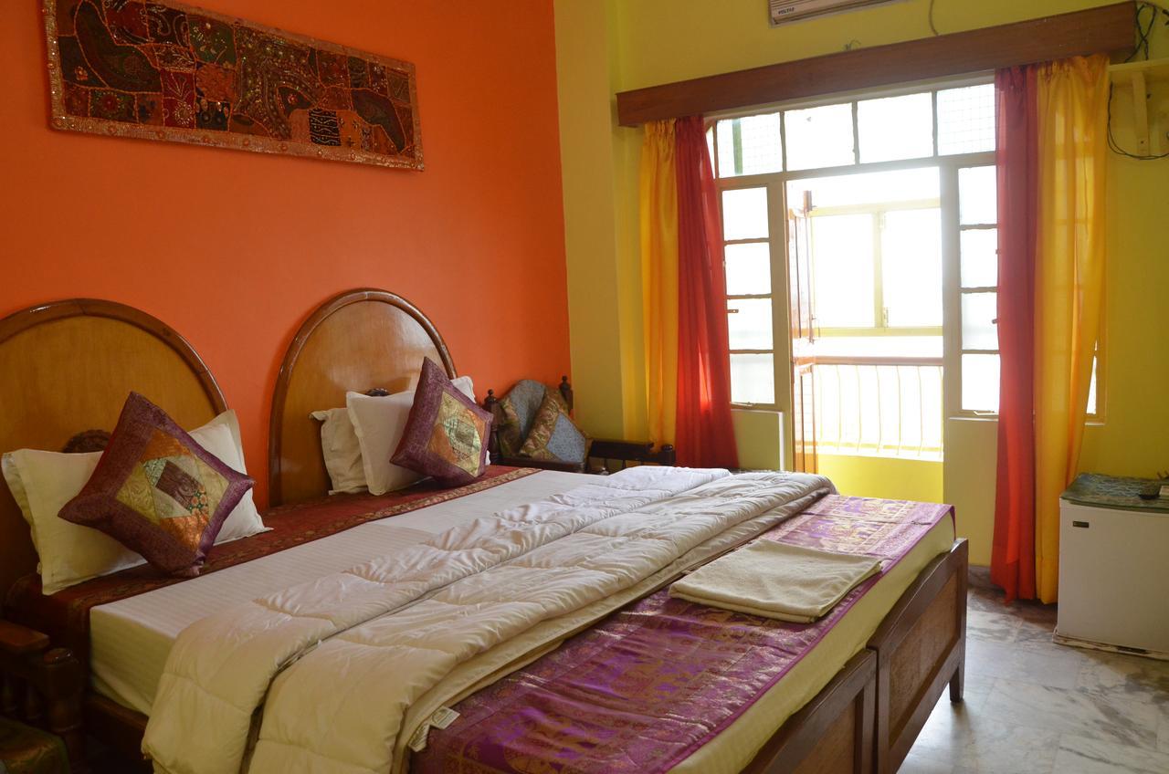 Guest house Puja 2*
